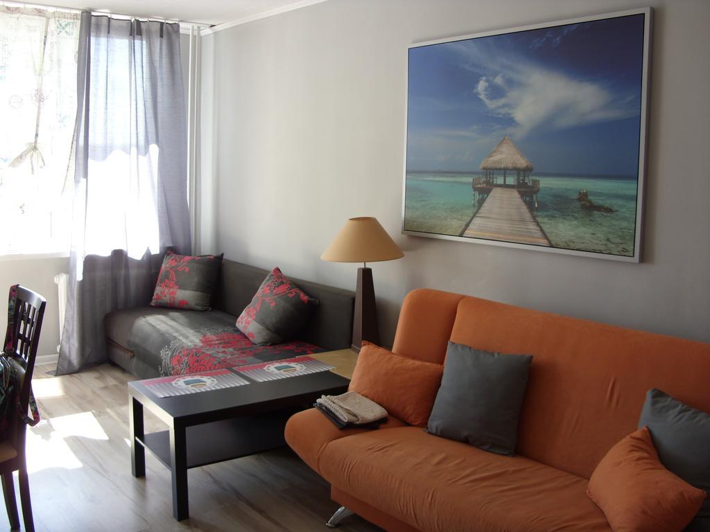 Апартаменти Apartament Obroncow Wybrzeza Гданськ Номер фото